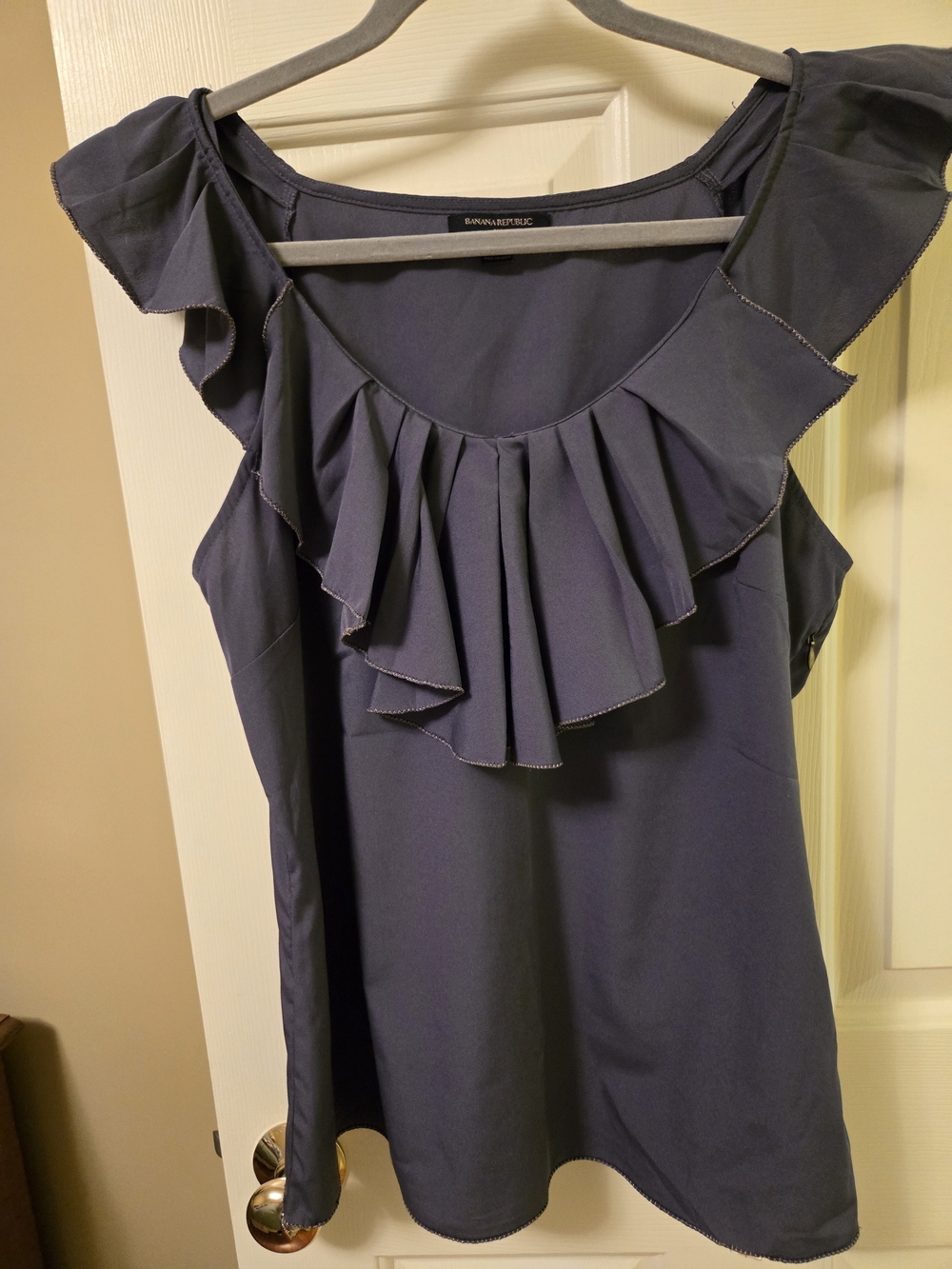 Banana Republic Ruffle Sleeve Shell In Gray